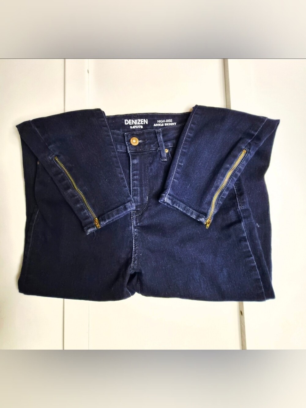Denizen by Levi’s High-Rise Ankle Skinny Jeans Dark Wash Gold Zip EUC 6/28 #0001